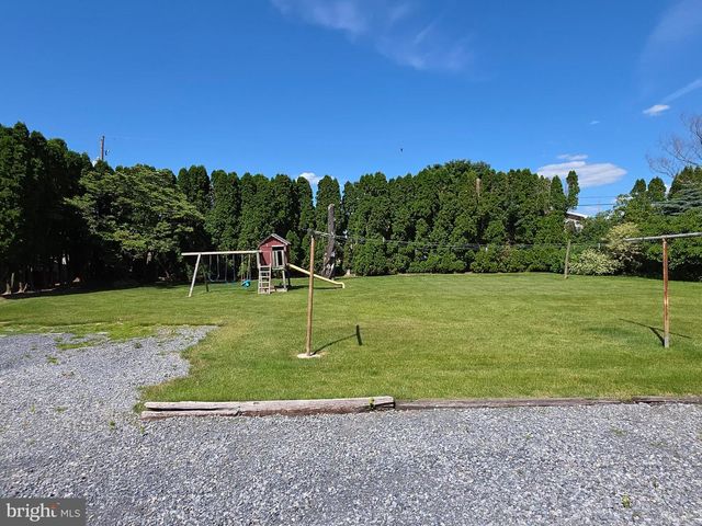 465 WABASH RD, Ephrata, PA 17522