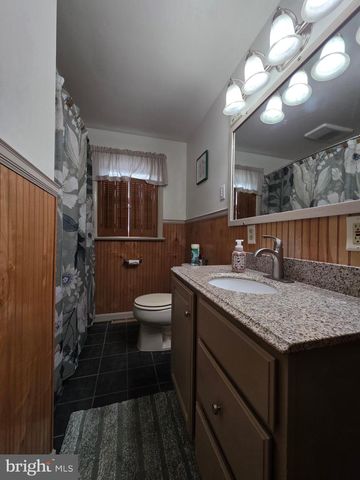 465 WABASH RD, Ephrata, PA 17522