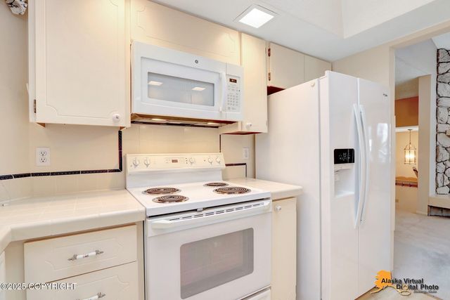 6030 Glenkerry Drive Drive, Anchorage, AK 99504