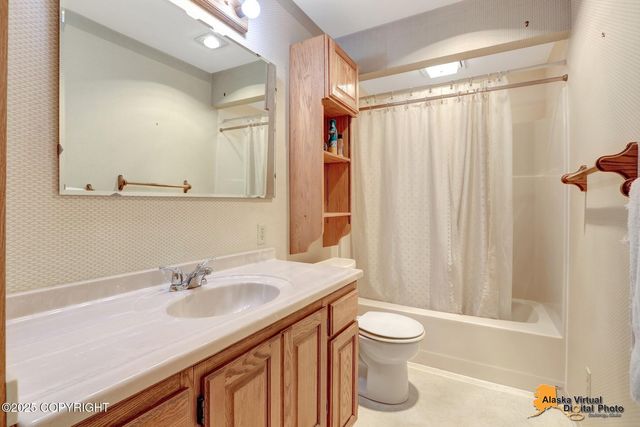 6030 Glenkerry Drive Drive, Anchorage, AK 99504