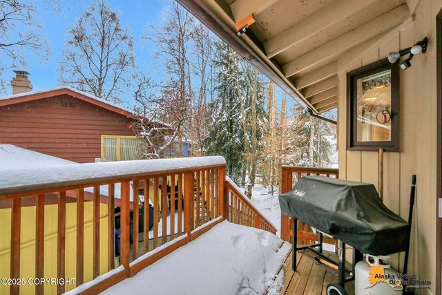 6030 Glenkerry Drive Drive, Anchorage, AK 99504