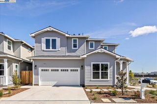 37282 Magnolia St, Newark, CA 94560