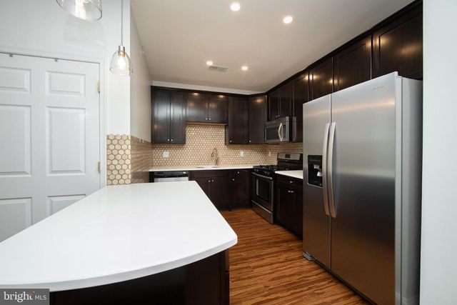 244 PARK PL, Cherry Hill, NJ 08002
