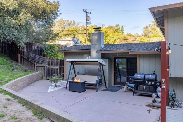 6900 Lakeview Drive, Salinas, CA 93907