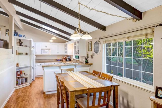 6900 Lakeview Drive, Salinas, CA 93907