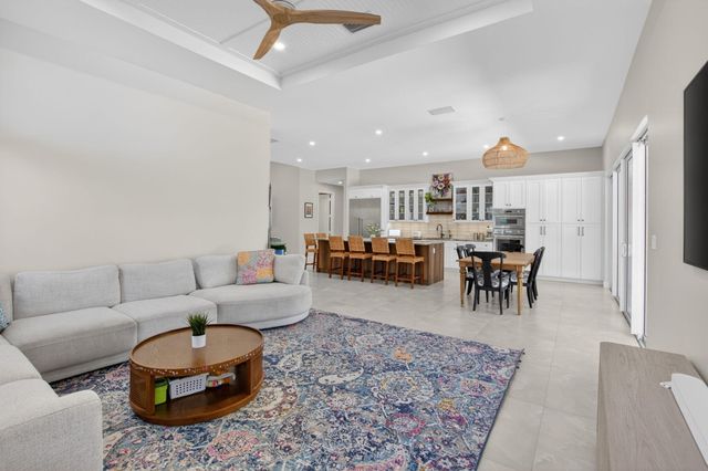 264 NW 45th Street, Boca Raton, FL 33431