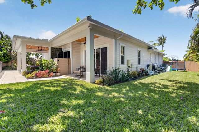 264 NW 45th Street, Boca Raton, FL 33431