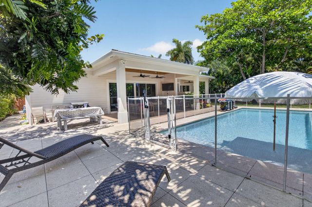 264 NW 45th Street, Boca Raton, FL 33431