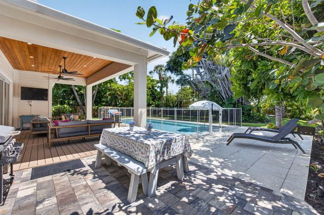 264 NW 45th Street, Boca Raton, FL 33431