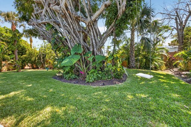 264 NW 45th Street, Boca Raton, FL 33431