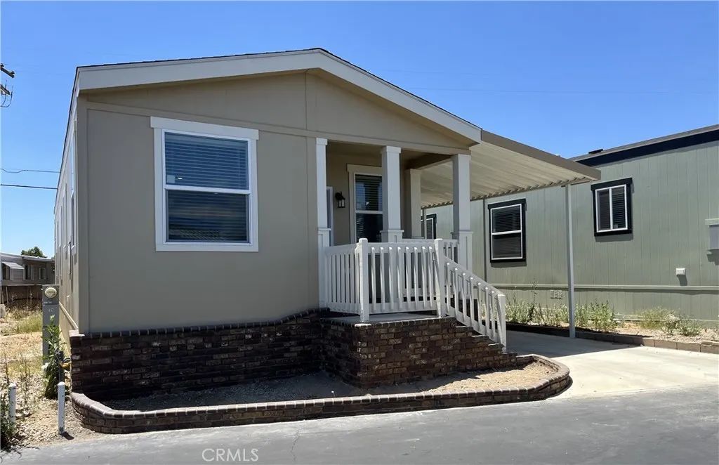 301 E Foothill 59, Pomona, CA 91767