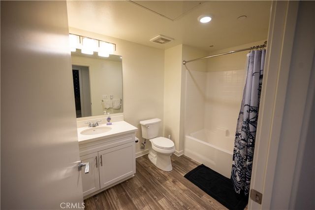 12655 Bluff Creek Drive 123, Playa Vista, CA 90094