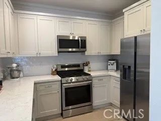 7881 E Horizon View, Anaheim, CA 92808