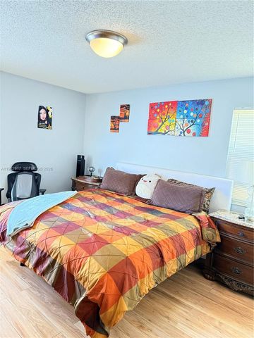 9963 Baywater Dr, Boca Raton, FL 33496