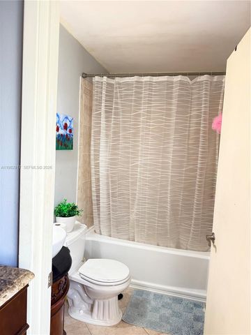 9963 Baywater Dr, Boca Raton, FL 33496