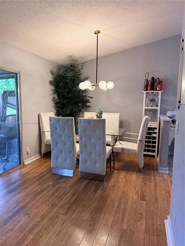 9963 Baywater Dr, Boca Raton, FL 33496