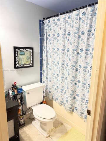 9963 Baywater Dr, Boca Raton, FL 33496