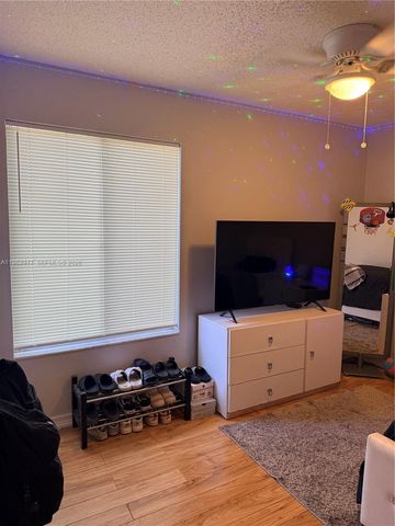 9963 Baywater Dr, Boca Raton, FL 33496