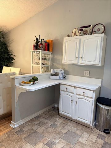 9963 Baywater Dr, Boca Raton, FL 33496