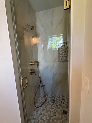 21 Josiah Path, Falmouth, MA 02540
