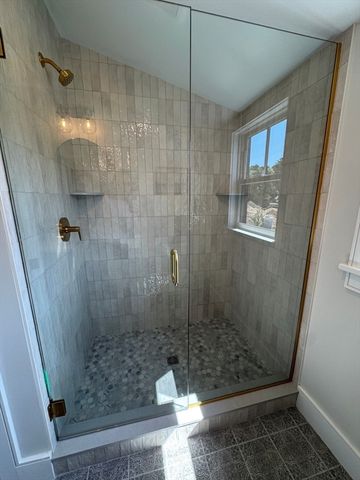 21 Josiah Path, Falmouth, MA 02540
