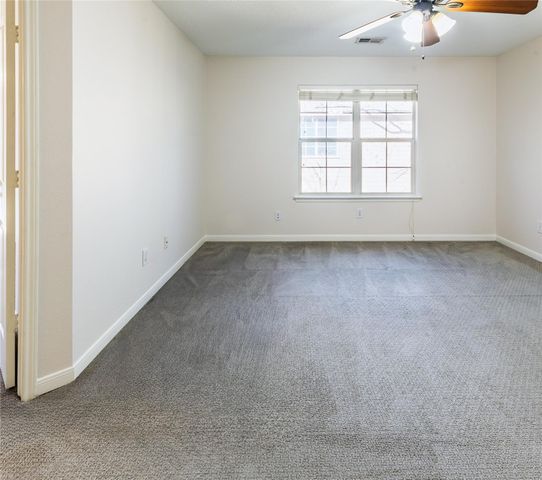 50 Lightwood Trace, The Woodlands, TX 77382