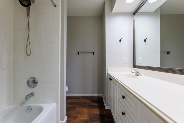 50 Lightwood Trace, The Woodlands, TX 77382