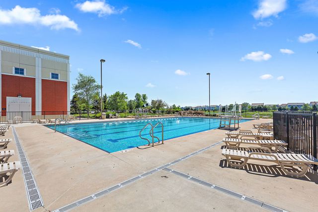 2563 Bella Drive, Pingree Grove, IL 60140