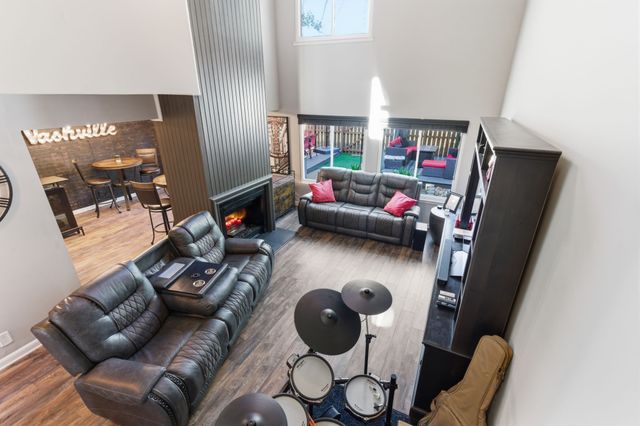 4826 Quail Hollow Dr, Old Hickory, TN 37138