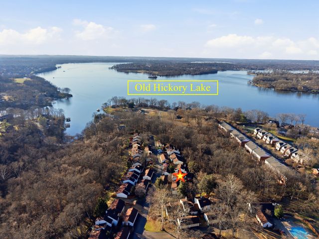 4826 Quail Hollow Dr, Old Hickory, TN 37138