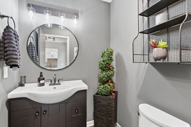 4826 Quail Hollow Dr, Old Hickory, TN 37138