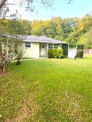 5813 STARLING CIRCLE Circle, Alexandria, LA 71301