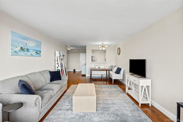 333 E Broadway 4K, Long Beach, NY 11558