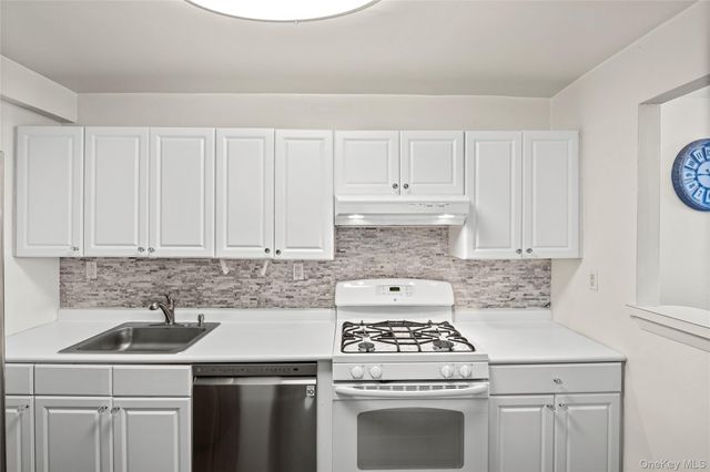 333 E Broadway 4K, Long Beach, NY 11558