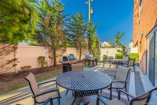 333 E Broadway 4K, Long Beach, NY 11558