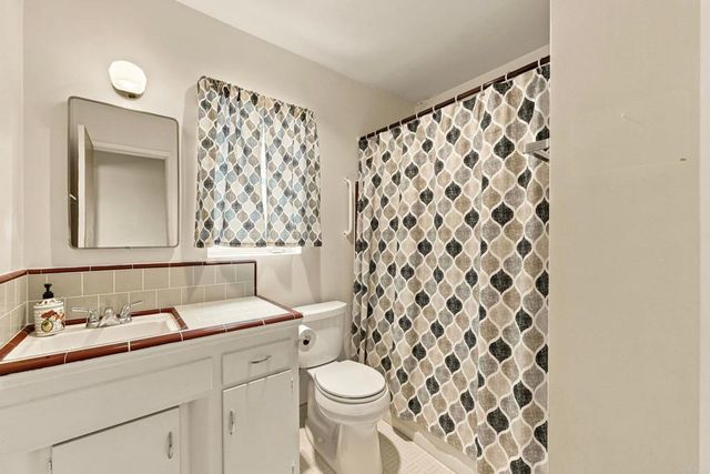 7994 El Capitan Drive, La Mesa, CA 91942
