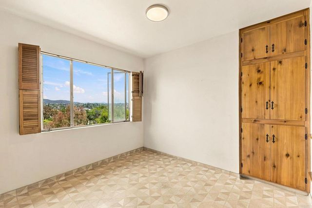 7994 El Capitan Drive, La Mesa, CA 91942