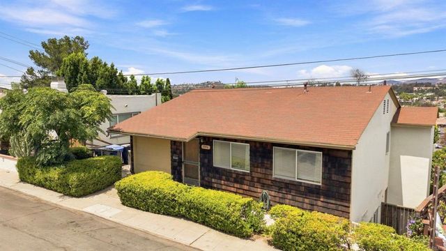 7994 El Capitan Drive, La Mesa, CA 91942