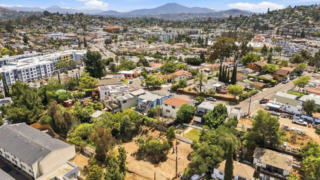 7994 El Capitan Drive, La Mesa, CA 91942