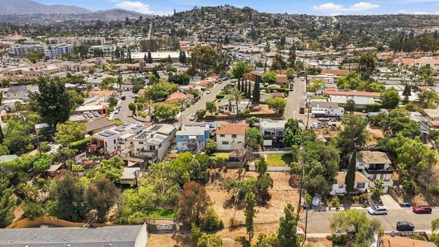 7994 El Capitan Drive, La Mesa, CA 91942