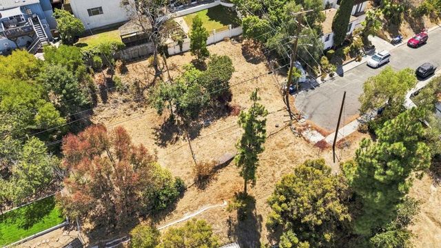 7994 El Capitan Drive, La Mesa, CA 91942