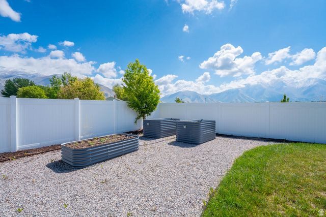 805 S SPRING CANYON WAY, Springville, UT 84663