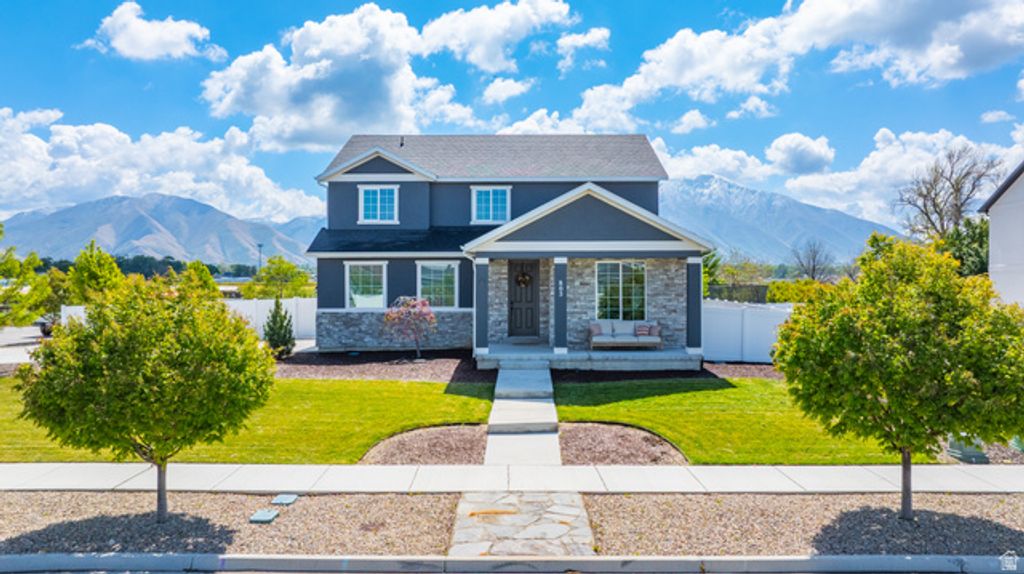 805 S SPRING CANYON WAY, Springville, UT 84663