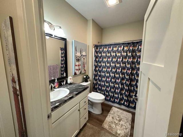 3601 Kiana Court, Norton Shores, MI 49444