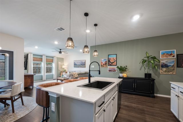 11204 W Pond Drive, Providence Village, TX 76227