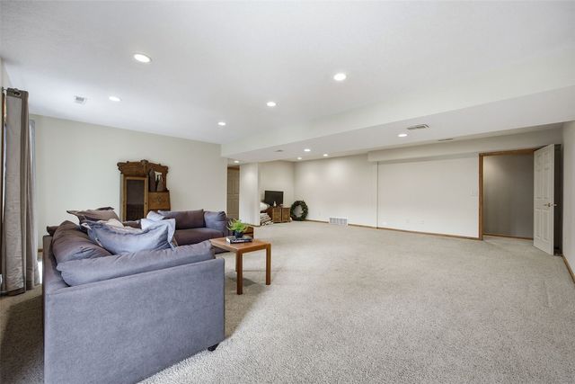 1628 Baldwin Lane, Iowa City, IA 52240