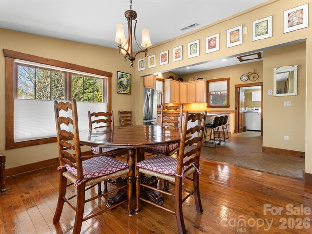 60 W Morgan Street, Brevard, NC 28712