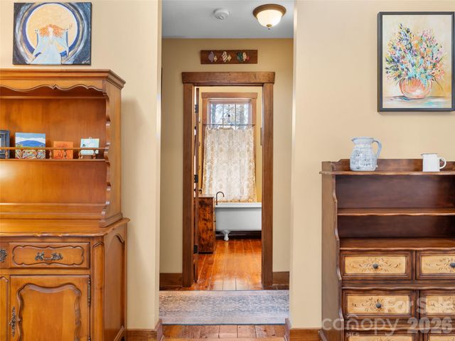 60 W Morgan Street, Brevard, NC 28712