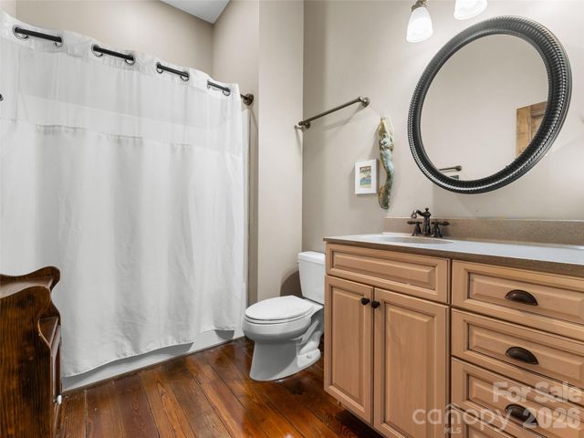 60 W Morgan Street, Brevard, NC 28712