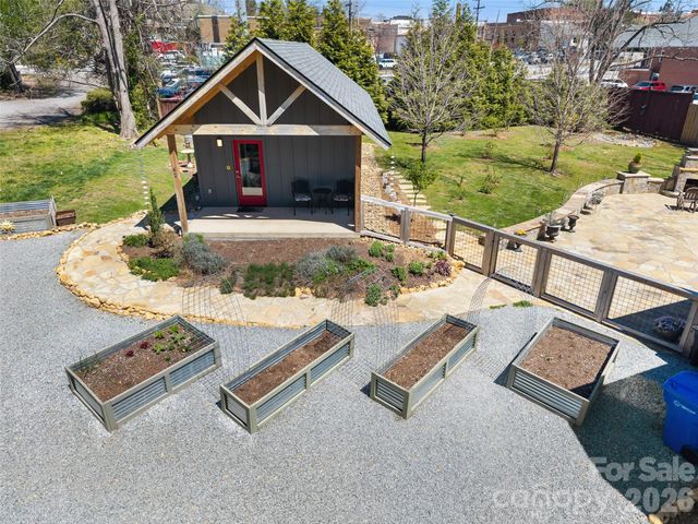 60 W Morgan Street, Brevard, NC 28712